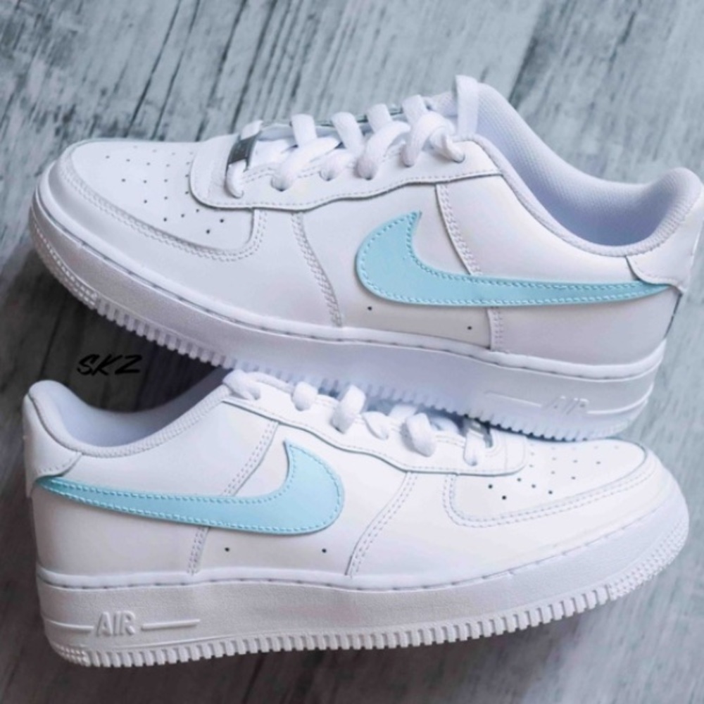 Custom Air Force 1 - Picture 2 of 9